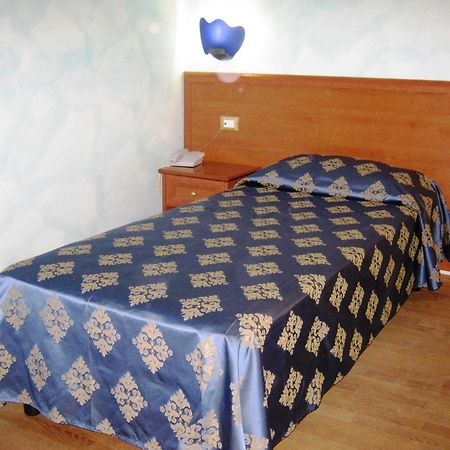 Hotel Villa D'Evoli Castropignano الغرفة الصورة
